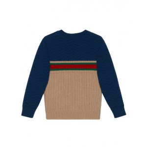 Boy's wollen sweater with ribbing 