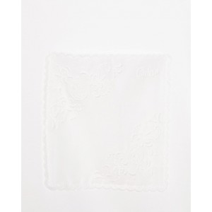 Embroidered voile patch pocket T-shirt